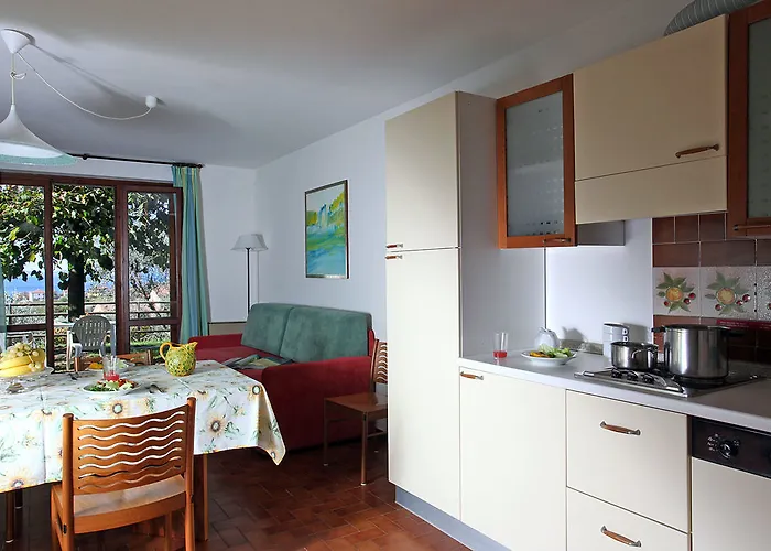 Bellavista アパート *